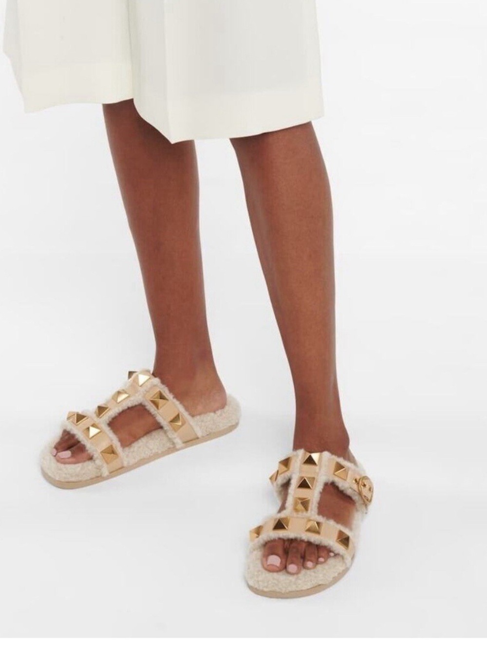Valentino Garavani Roman Stud Faux Shearling Slide Slippers Beige 40